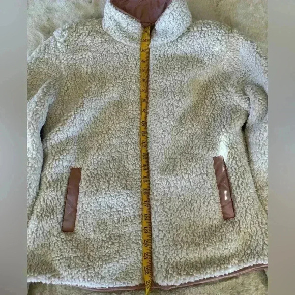 Love Tree reversible Sherpa pockets on both sides size medium dusty rose - Picture 8 of 12